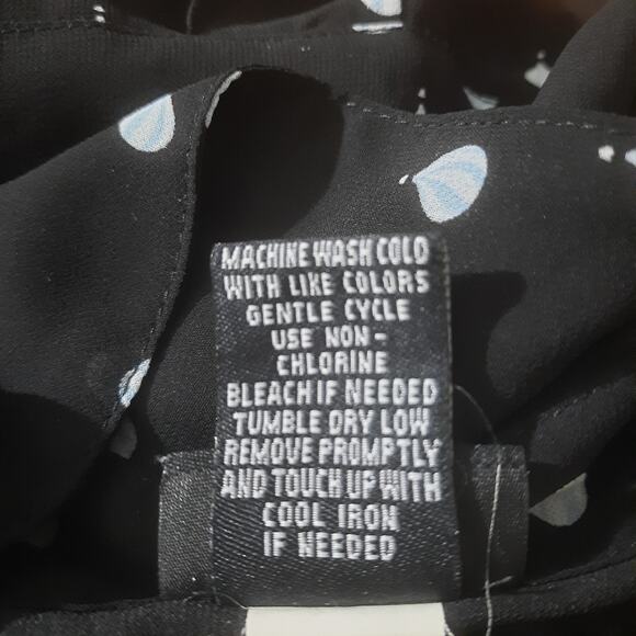 Torrid Womens Button Front Hot Air Balloon Print Sheer Cuffed Sleeves Top Size 0 - Picture 6 of 8